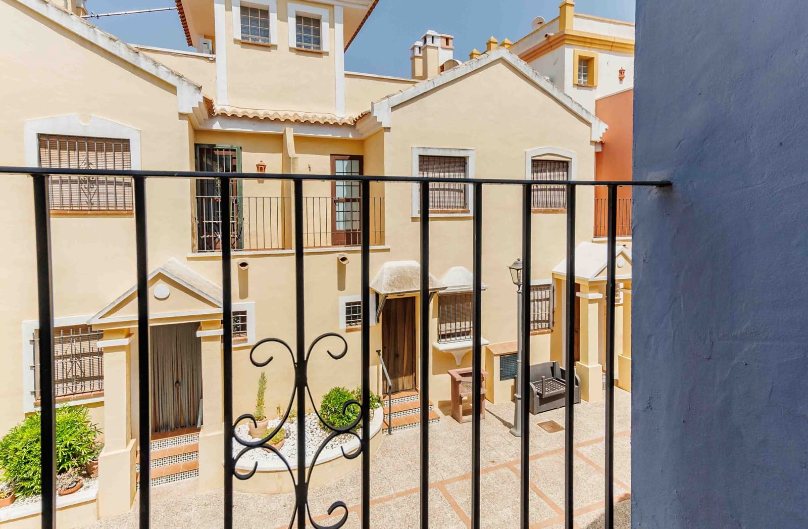 2 camera da letto Casa in vendita in Roda con piscina garage - 185.000 € (Rif: 9999710)