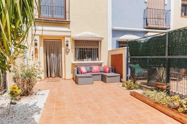 2 bedroom Townhouse for sale in Roda, San Javier with pool garage - € 185,000 (Ref: 9999710)