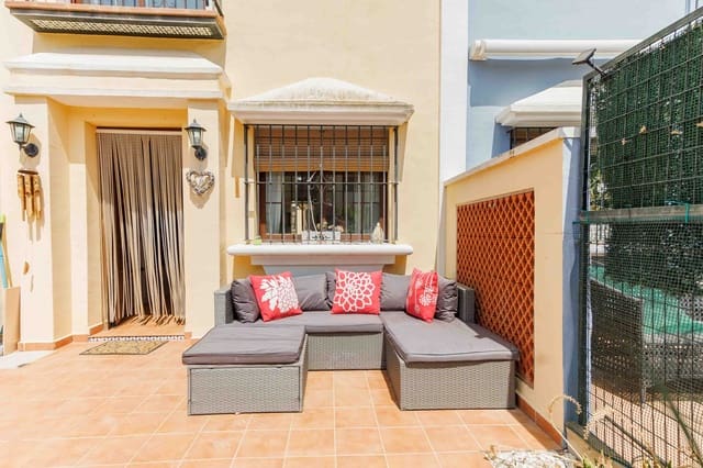 2 bedroom Townhouse for sale in Roda, San Javier with pool garage - € 185,000 (Ref: 9999710)