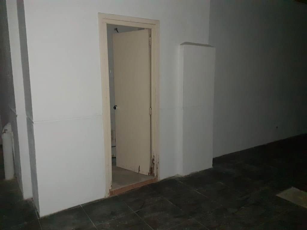 Kommersiell til salgs i Castello de la Plana - € 65 000 (Ref: 9272918)