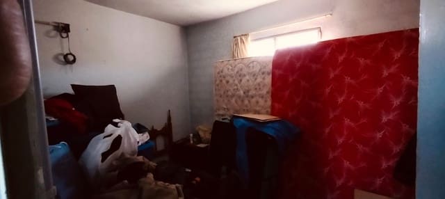 4 bedroom Finca/Country House for sale in Norte, Castelló de la Plana with pool garage - € 95,000 (Ref: 9272920)