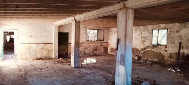 4 bedroom Finca/Country House for sale in Norte, Castelló de la Plana with pool garage - € 95,000 (Ref: 9272920)