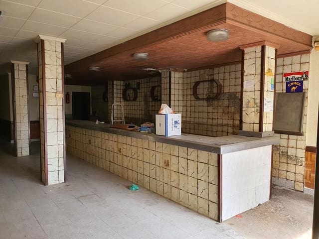 Kommersiell til salgs i Norte, Castelló de la Plana - € 89 000 (Ref: 9272924)