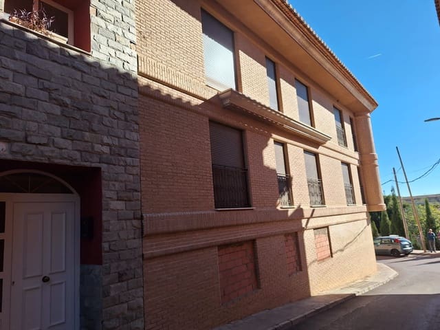 Leilighet til salgs i Benlloch - € 199 000 (Ref: 9272927)