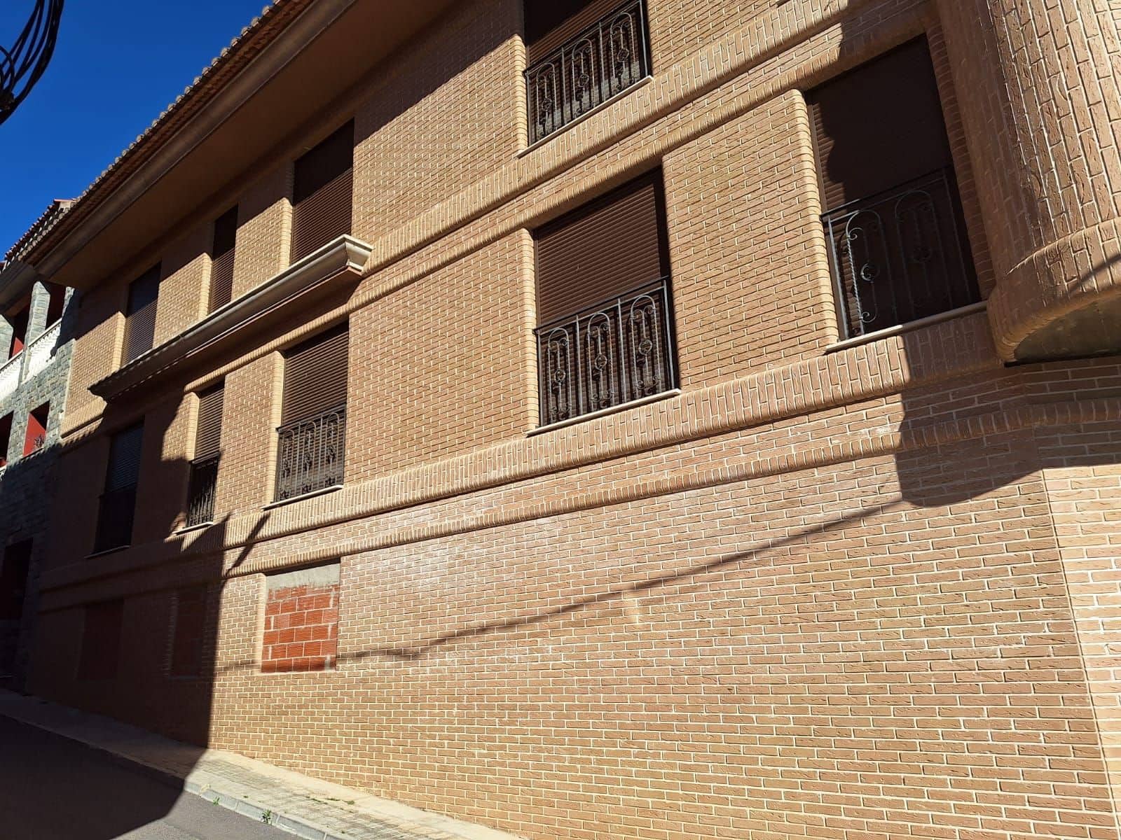 Leilighet til salgs i Benlloch - € 199 000 (Ref: 9272927)