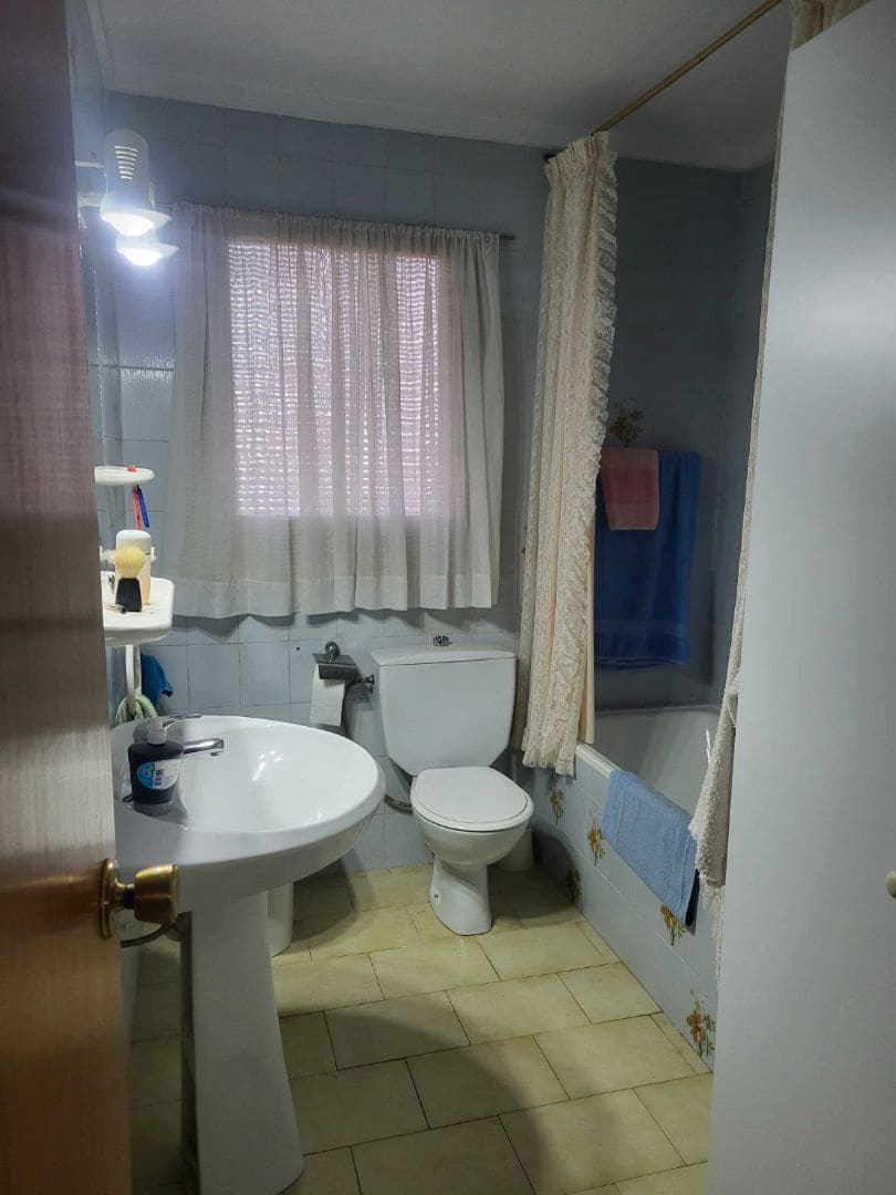 4 soveværelse Villa til salg i Castello de la Plana med swimmingpool garage - € 205.000 (Ref: 9272931)