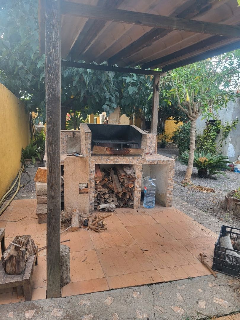 4 soveværelse Villa til salg i Castello de la Plana med swimmingpool garage - € 205.000 (Ref: 9272931)