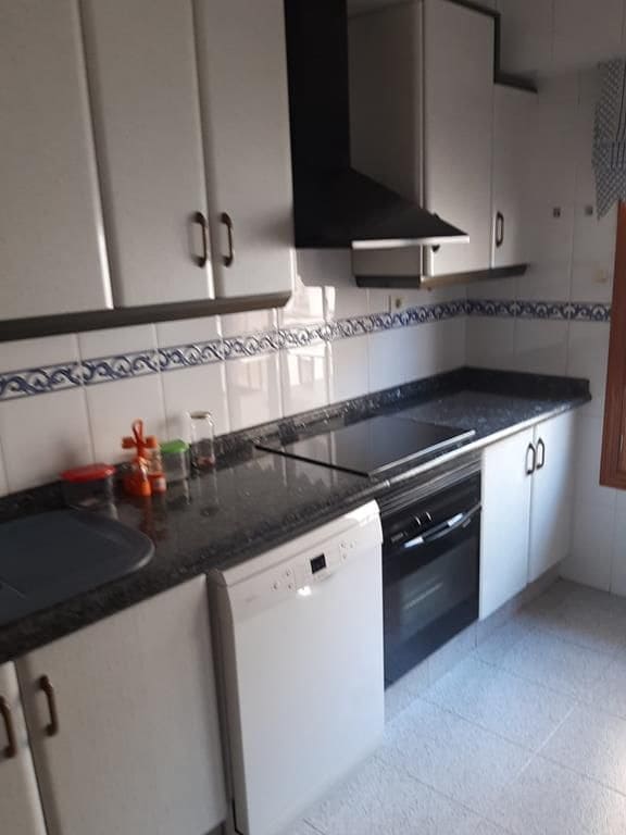 5 soveværelse Byhus til salg i Llucena  - € 300.000 (Ref: 9272935)