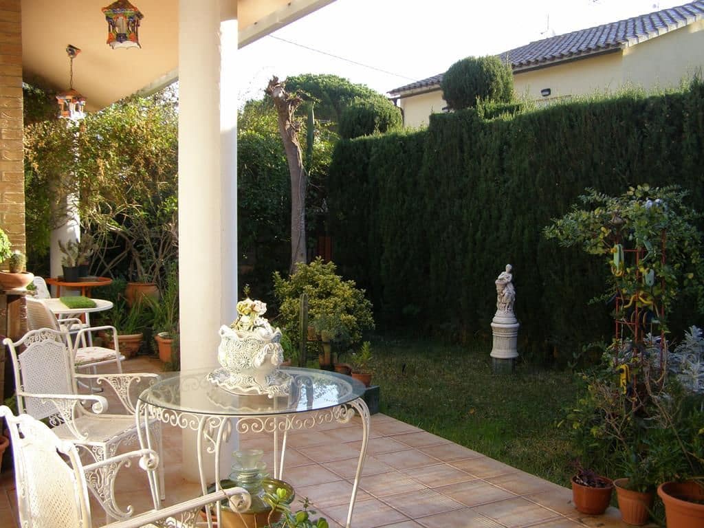 6 soveværelse Villa til salg i Benicassim med garage - € 720.000 (Ref: 9272938)