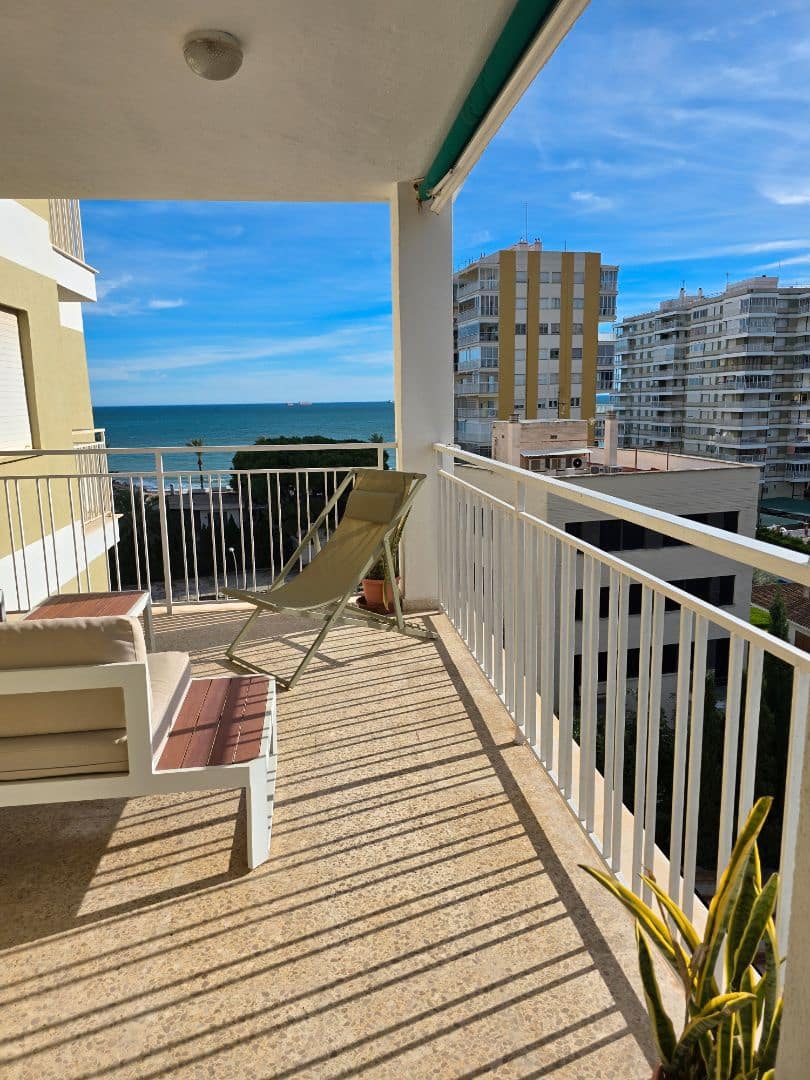 3 bedroom Beach Apartment for sale in Benicassim with pool garage - € 400,000 (Ref: 9312094)