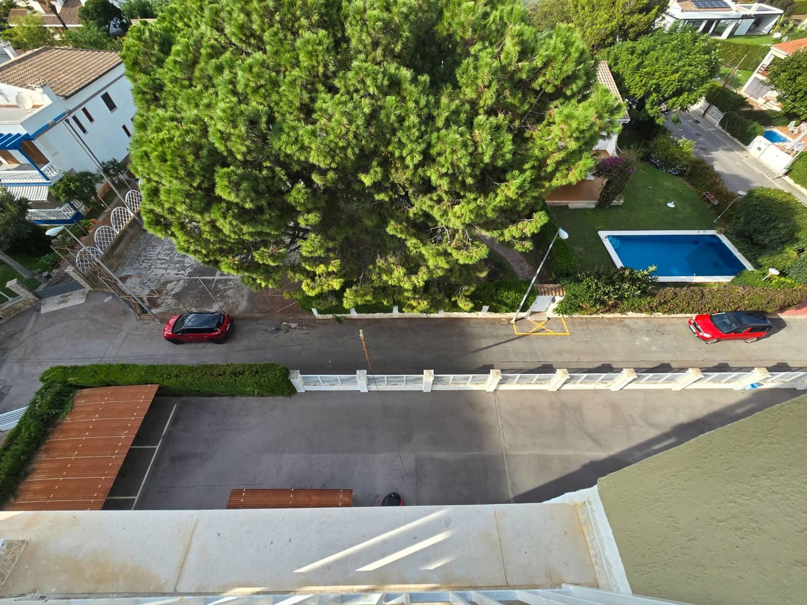 3 bedroom Beach Apartment for sale in Benicassim with pool garage - € 400,000 (Ref: 9312094)