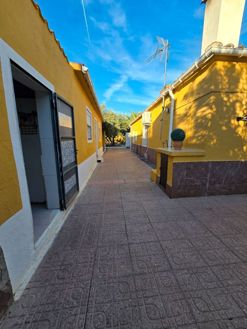 3 chambre Villa/Maison à vendre à Castello de la Plana avec piscine garage - 259 000 € (Ref: 9380026)