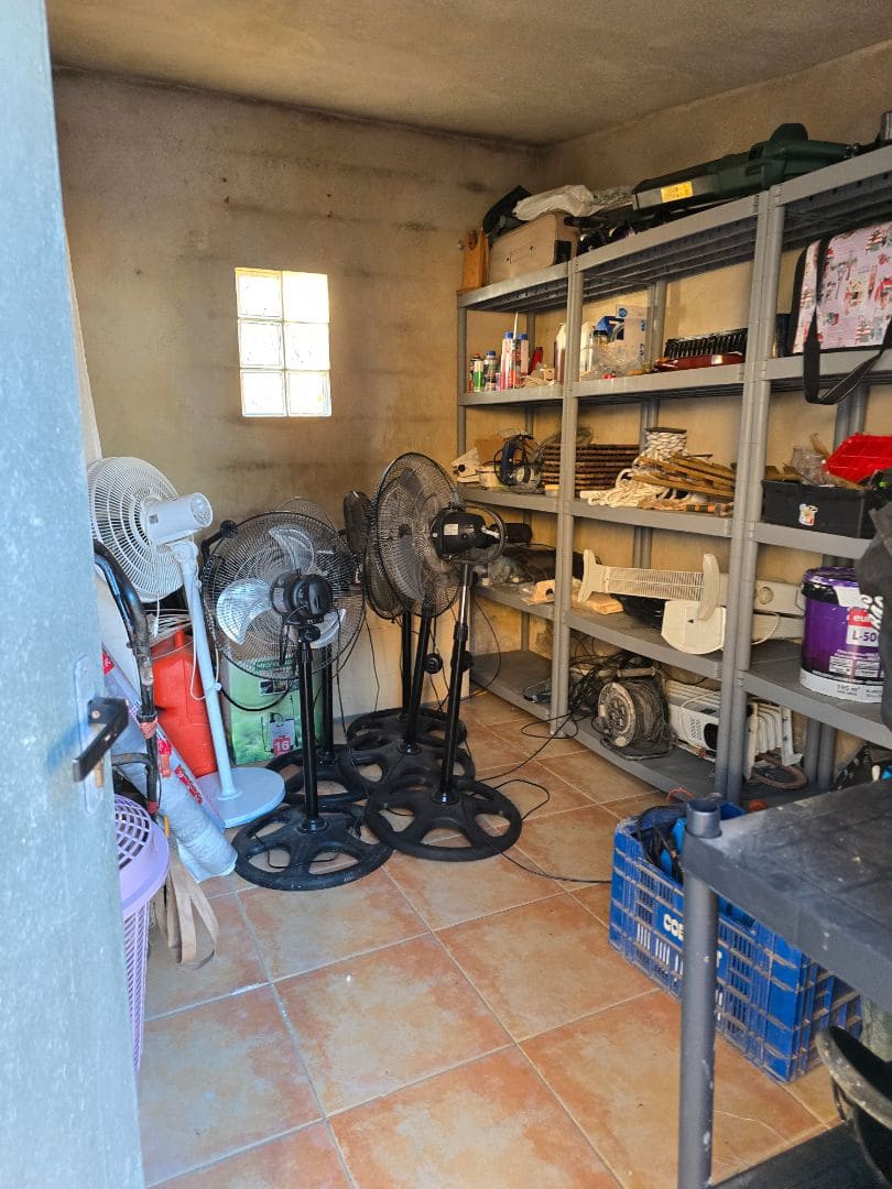 3 chambre Villa/Maison à vendre à Castello de la Plana avec piscine garage - 259 000 € (Ref: 9380026)