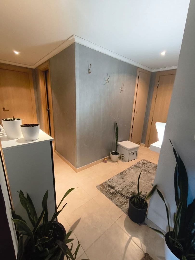 3 bedroom Flat for sale in Castello de la Plana with garage - € 220,000 (Ref: 9401943)