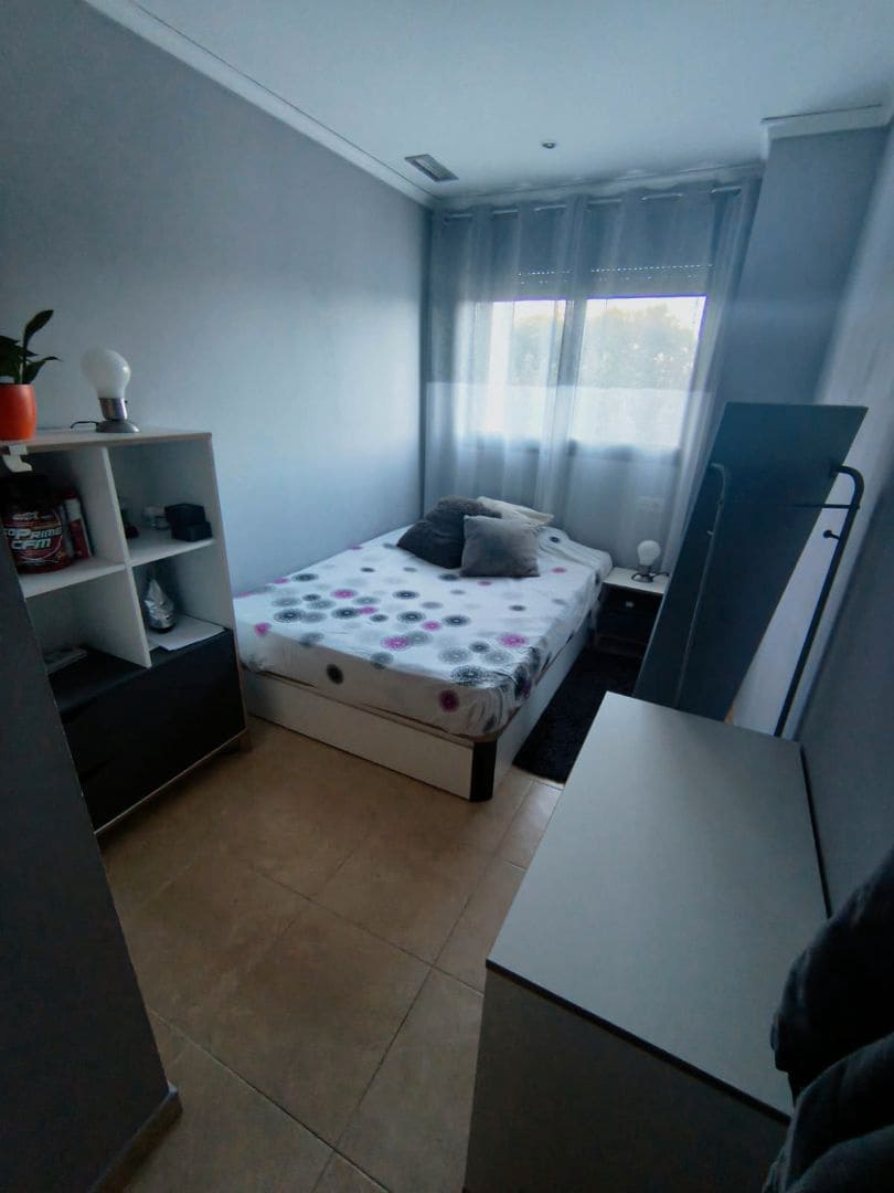 3 bedroom Flat for sale in Castello de la Plana with garage - € 220,000 (Ref: 9401943)