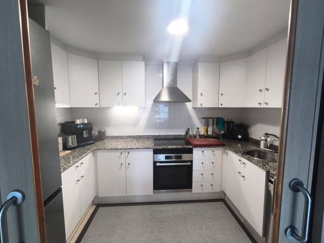 3 soverom Leilighet til salgs i Oeste, Castelló de la Plana med garasje - € 220 000 (Ref: 9401943)