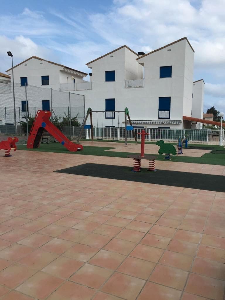 3 soveværelse Byhus til salg i Almassora / Almazora med swimmingpool garage - € 152.000 (Ref: 9405861)