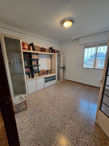 4 slaapkamer Penthouse te koop in Este, Castelló de la Plana - € 189.000 (Ref: 9448501)