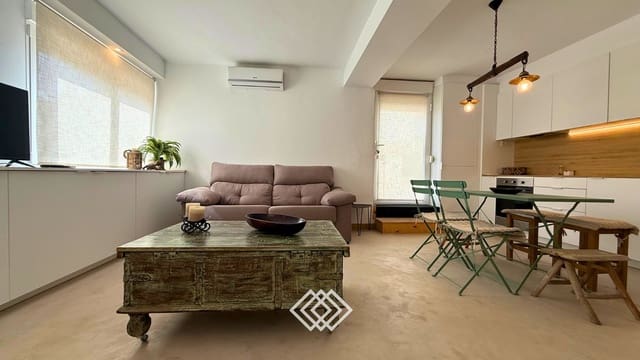 Loft til salgs i El Palmar - Los Molinos, Dénia med svømmebasseng garasje - € 160 000 (Ref: 9771939)