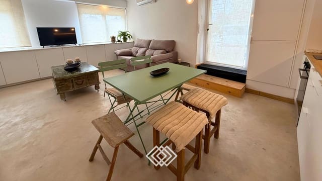 Loft til salgs i El Palmar - Los Molinos, Dénia med svømmebasseng garasje - € 160 000 (Ref: 9771939)