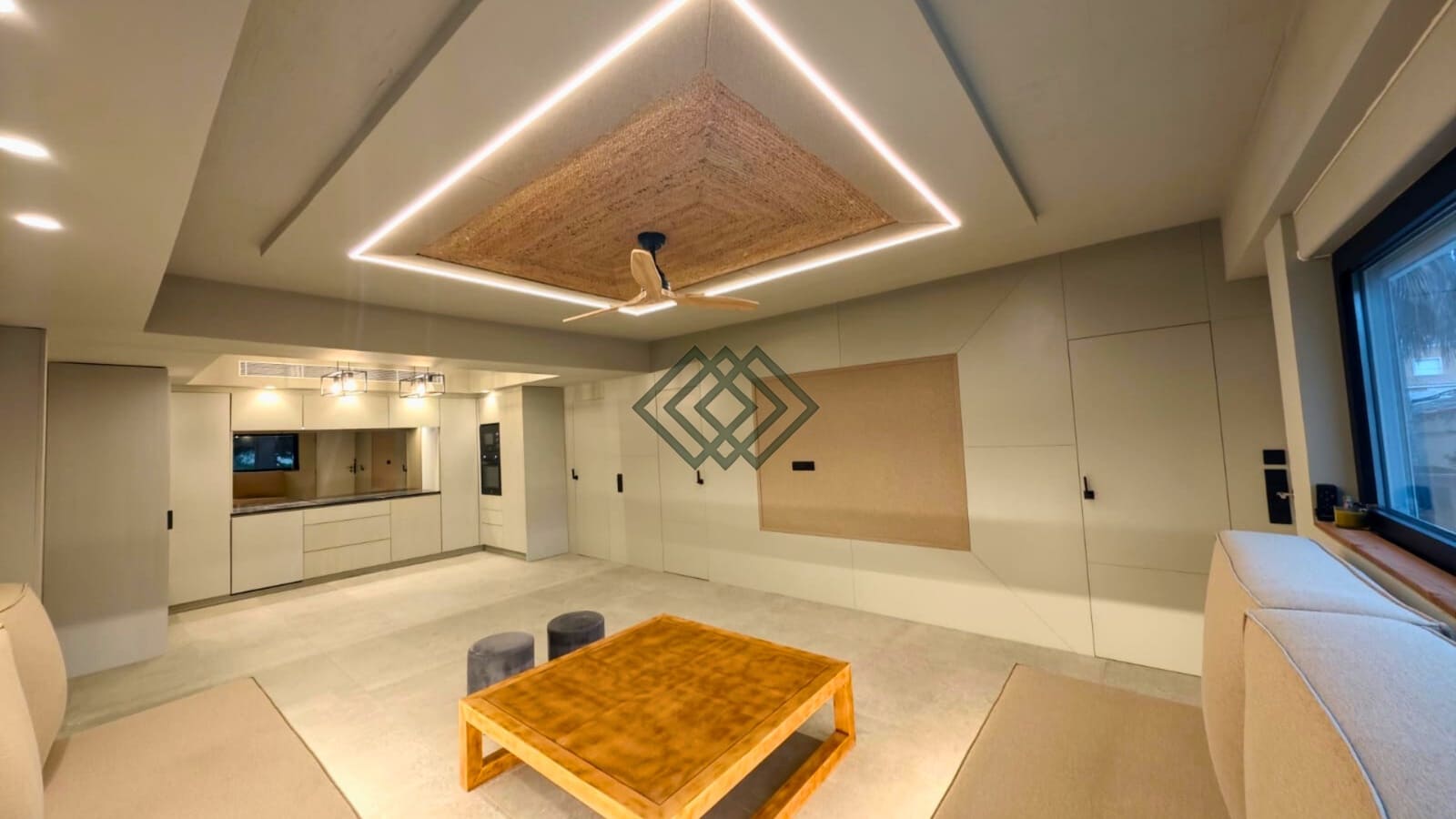 4 makuuhuone Ranta-asunto myytävänä paikassa Denia mukana uima-altaan 
autotalli - 330 000 € (Ref: 9771944)