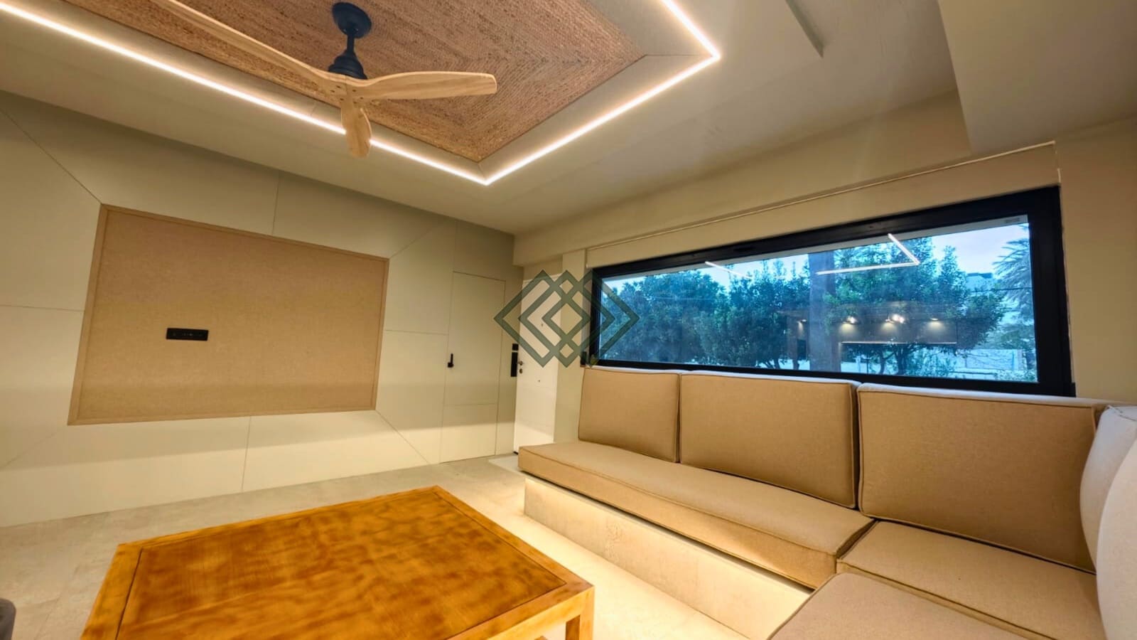 4 makuuhuone Ranta-asunto myytävänä paikassa Denia mukana uima-altaan 
autotalli - 330 000 € (Ref: 9771944)