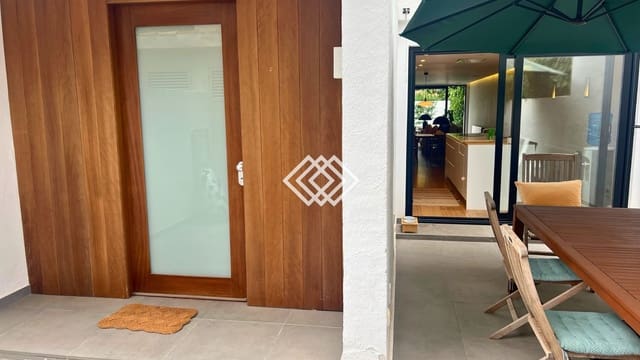 5 sovrum Radhus till salu i Rocafort med pool garage - 950 000 € (Ref: 9771947)