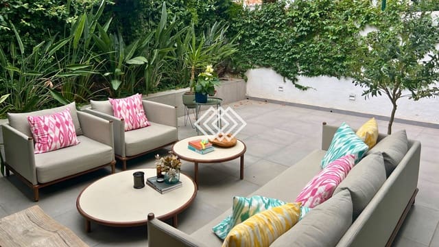 5 sovrum Radhus till salu i Rocafort med pool garage - 950 000 € (Ref: 9771947)