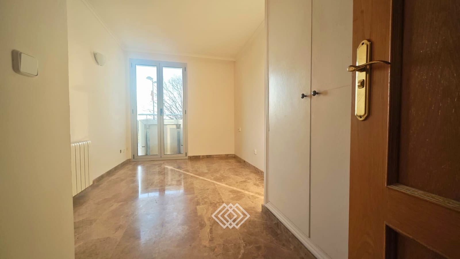 3 slaapkamer Flat te koop in Valencia stad - € 650.000 (Ref: 9772036)