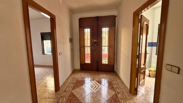 4 bedroom Townhouse for sale in Picassent - € 285,000 (Ref: 9798252)