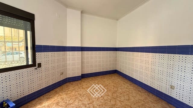 4 bedroom Townhouse for sale in Picassent - € 285,000 (Ref: 9798252)