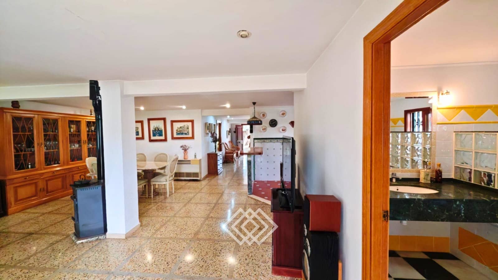 4 bedroom Villa for sale in Betera with pool - € 890,000 (Ref: 9844456)