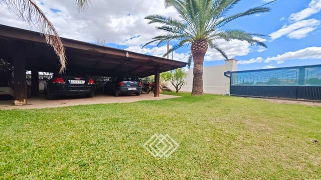 4 quarto Moradia para venda em Bétera com piscina - 890 000 € (Ref: 9844456)