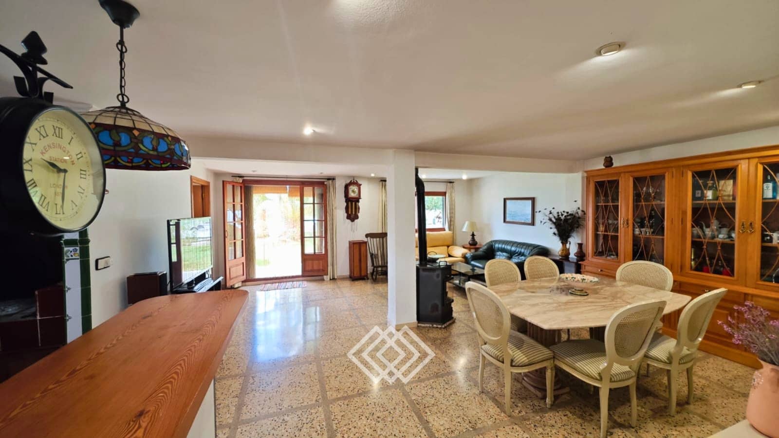 4 bedroom Villa for sale in Betera with pool - € 890,000 (Ref: 9844456)