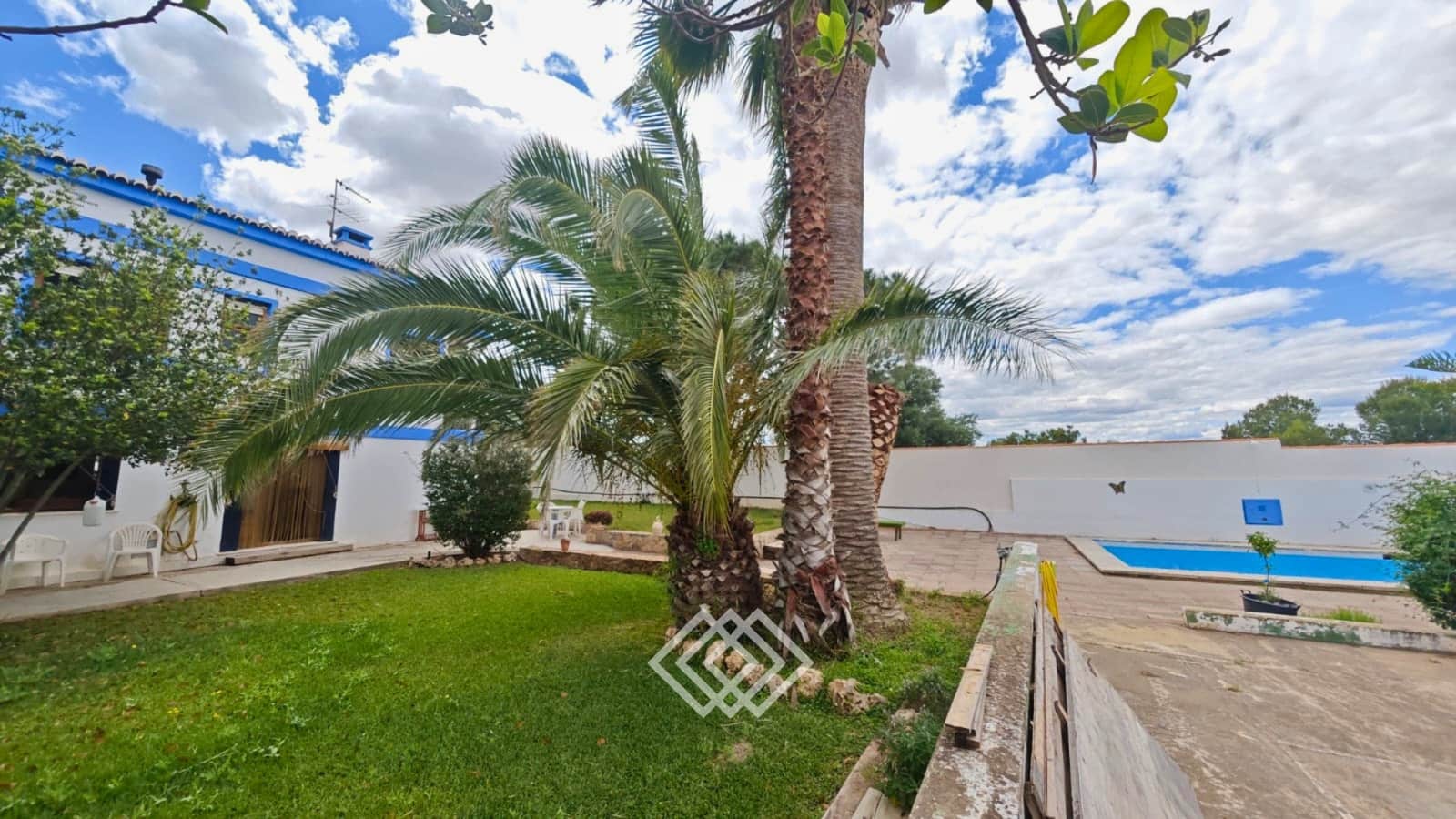 4 bedroom Villa for sale in Betera with pool - € 890,000 (Ref: 9844456)