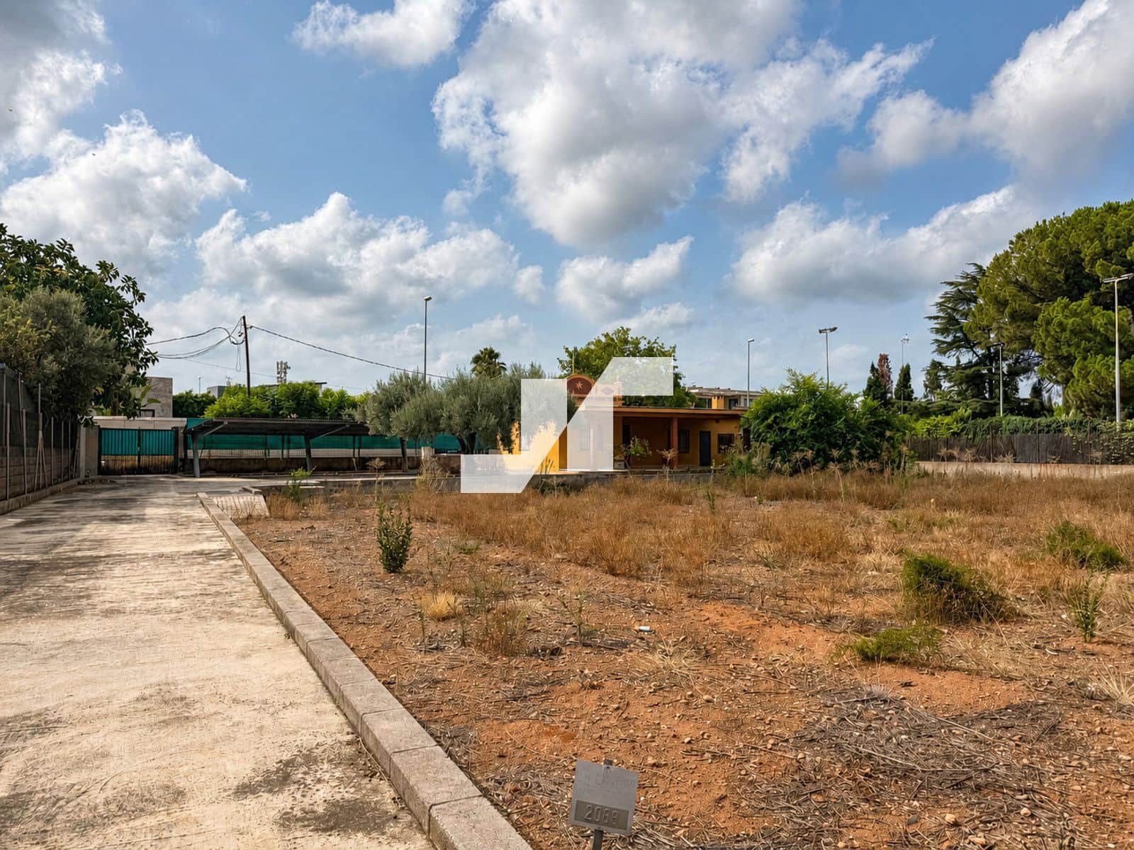 Building Plot for sale in Vila-real - € 320,000 (Ref: 10012791)