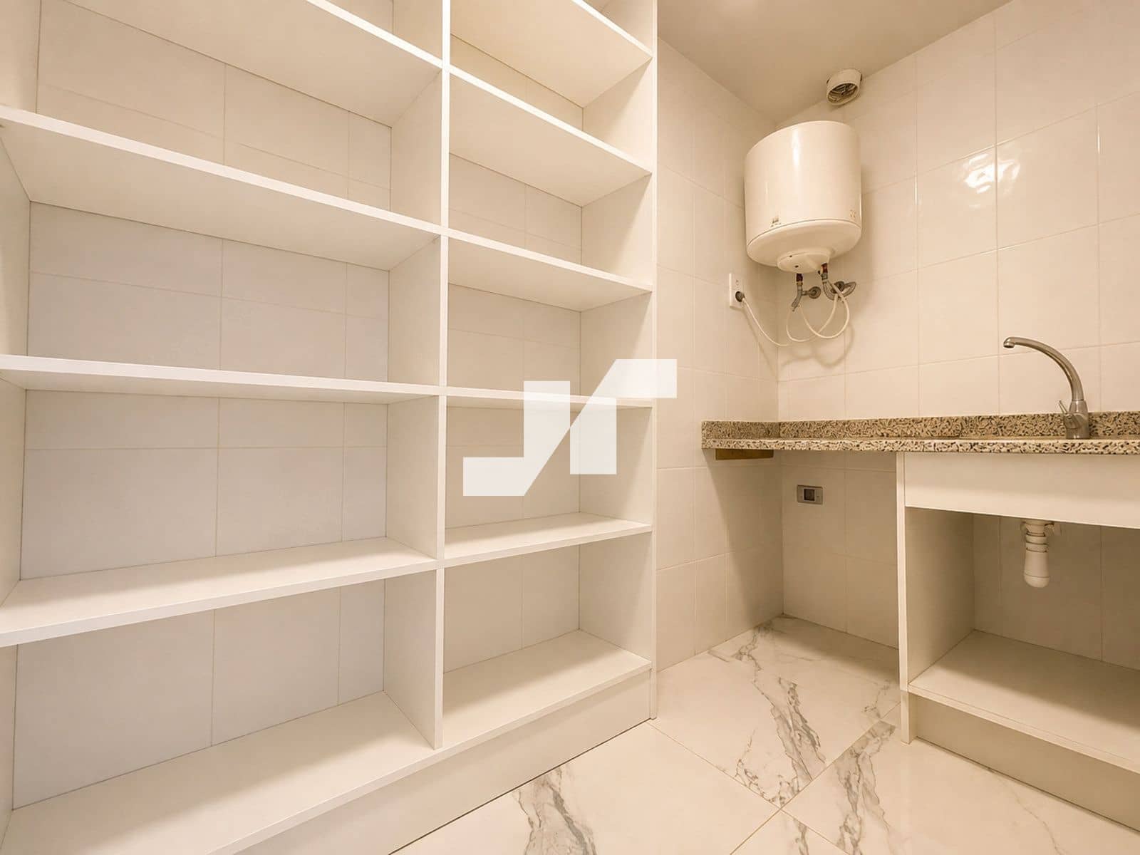 2 makuuhuone Huvila myytävänä paikassa Vila-real - 120 000 € (Ref: 10018086)
