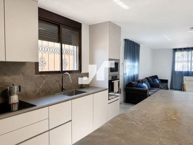 2 makuuhuone Huvila myytävänä paikassa Vila-real - 120 000 € (Ref: 10018086)