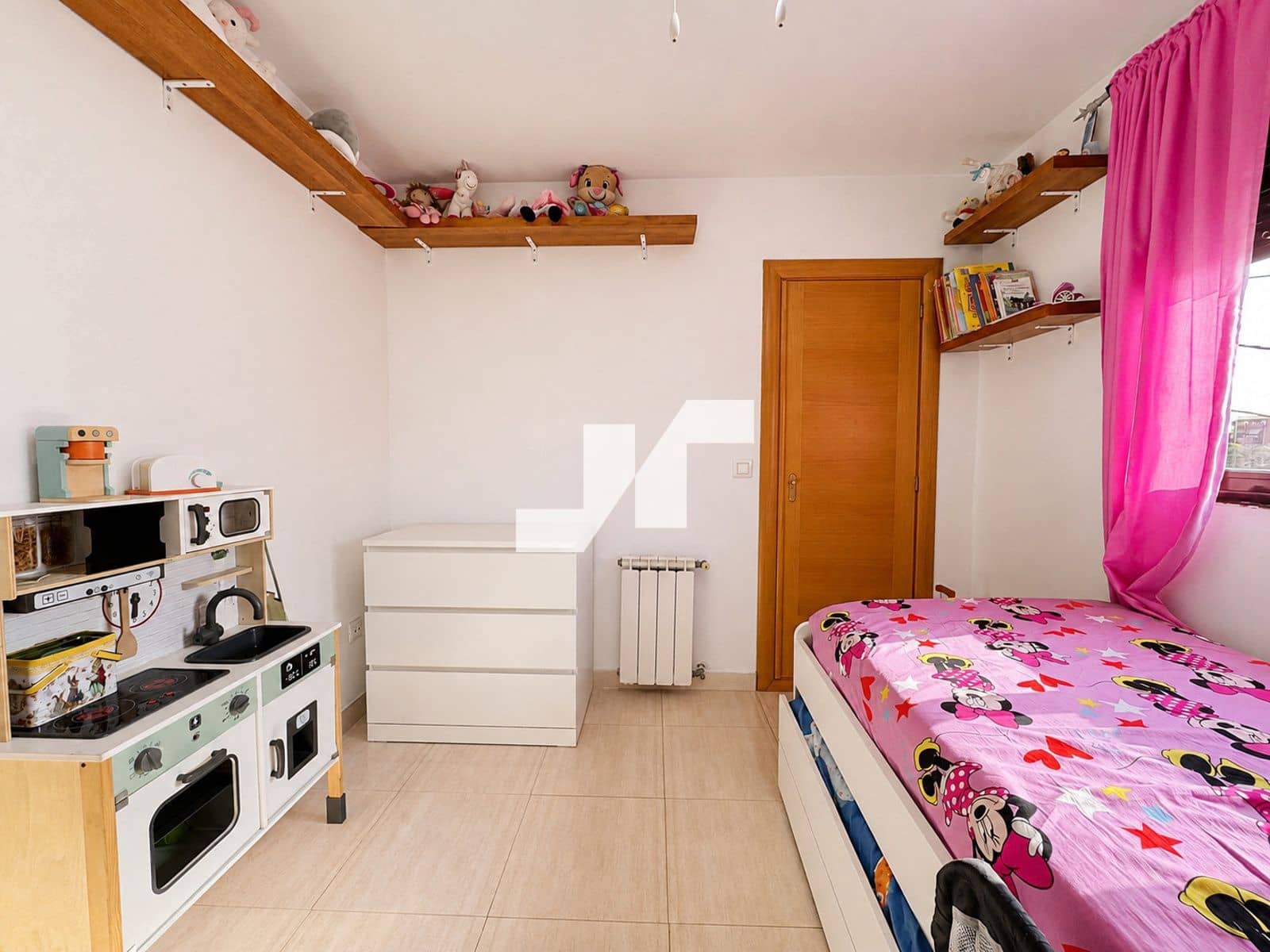 5 makuuhuone Huvila myytävänä paikassa Vila-real - 250 000 € (Ref: 10018101)
