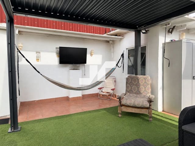 5 makuuhuone Huvila myytävänä paikassa Vila-real - 250 000 € (Ref: 10018101)