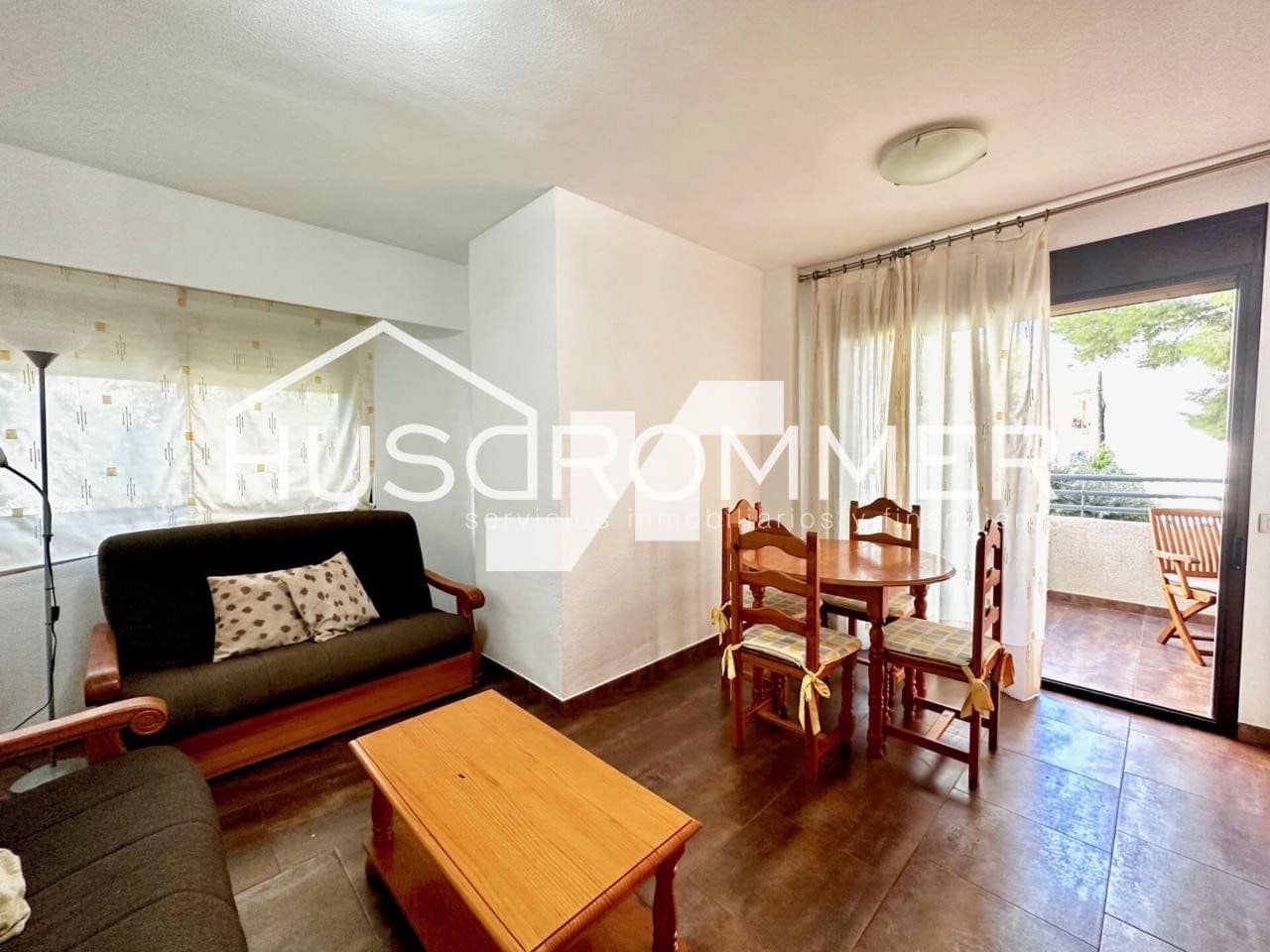 2 quarto Apartamento para arrendar em Benicassim com piscina garagem - 650 € (Ref: 10026020)