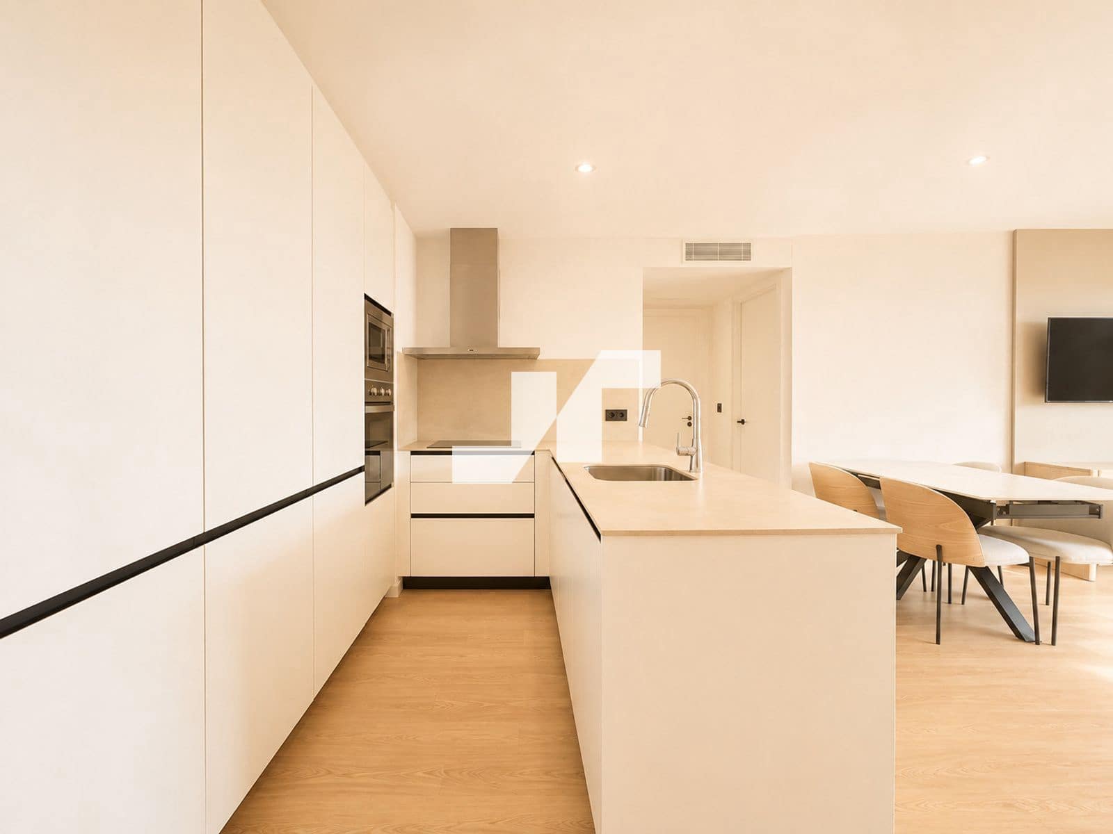 2 bedroom Flat for sale in Moncofa with pool garage - € 289,000 (Ref: 10035055)