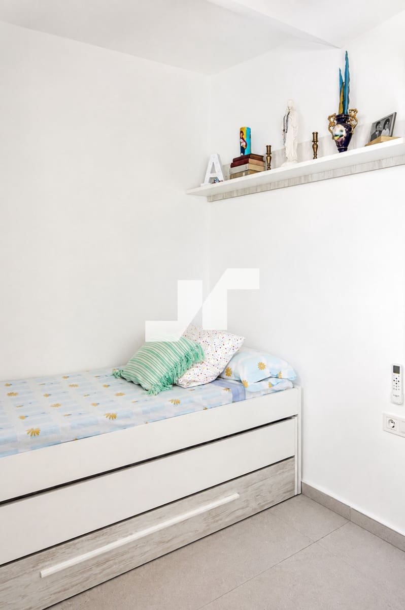 3 makuuhuone Huvila myytävänä paikassa Vila-real - 299 000 € (Ref: 10035761)