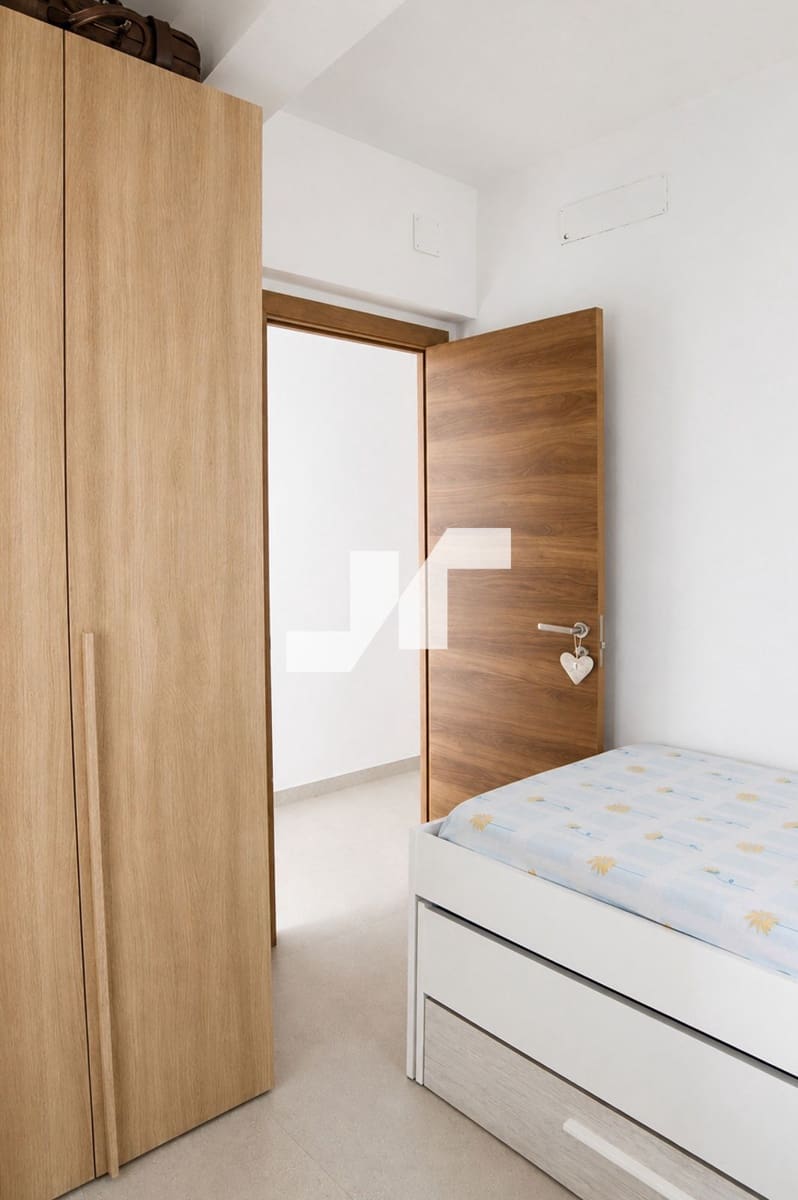 3 makuuhuone Huvila myytävänä paikassa Vila-real - 299 000 € (Ref: 10035761)