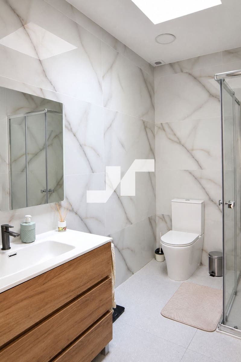 3 makuuhuone Huvila myytävänä paikassa Vila-real - 299 000 € (Ref: 10035761)