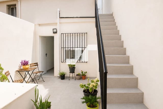 3 makuuhuone Huvila myytävänä paikassa Vila-real - 299 000 € (Ref: 10035761)