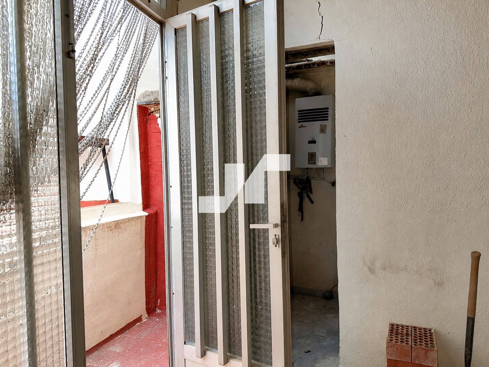 4 makuuhuone Huvila myytävänä paikassa La Vall d'Uixo mukana 
autotalli - 65 000 € (Ref: 10037694)