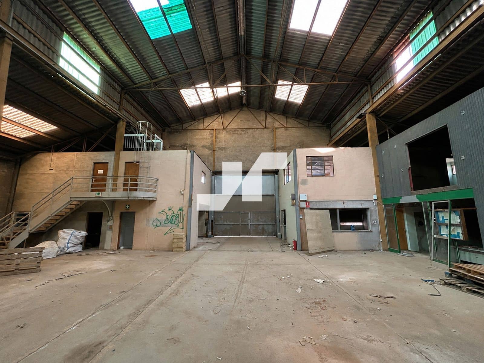 Erhverv til salg i Vila-real - € 1.000.000 (Ref: 10038548)