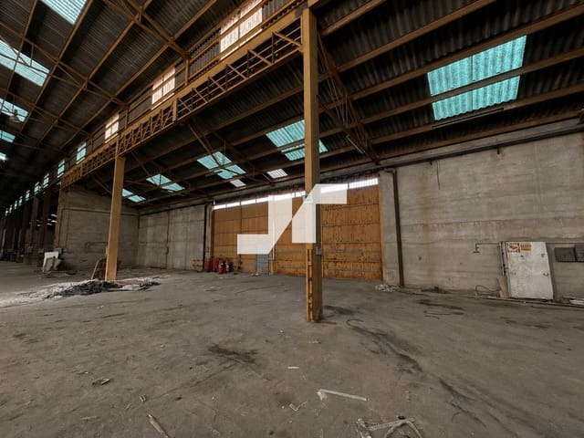 Erhverv til salg i Vila-real - € 1.000.000 (Ref: 10038548)