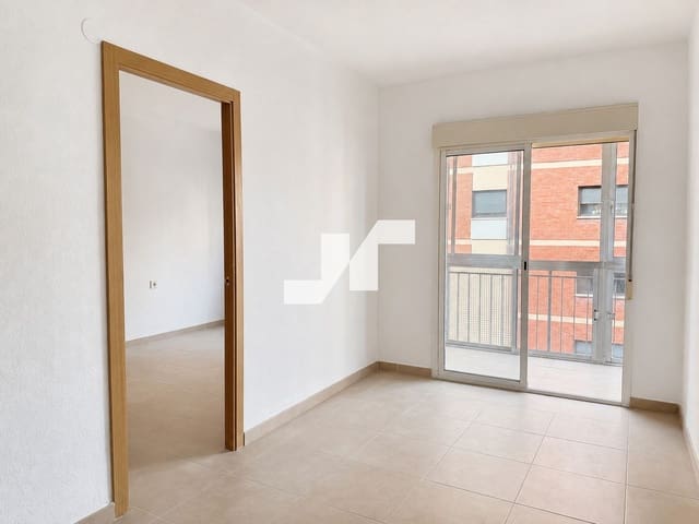 3 makuuhuone Asunto myytävänä paikassa Sur, Castelló de la Plana - 129 000 € (Ref: 10040229)